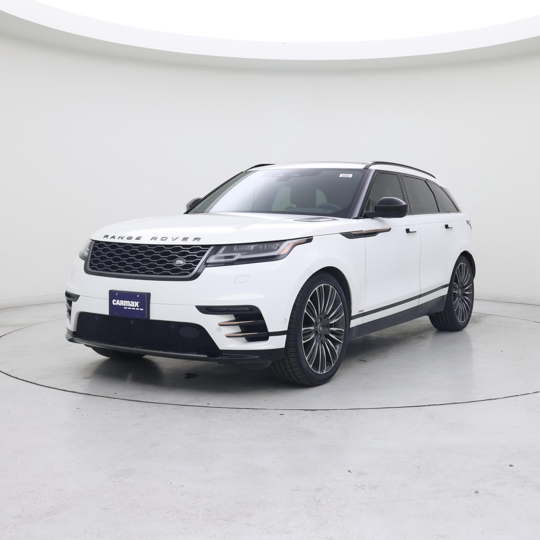 Thumbnail: 2021 Land Rover Range Rover Velar - 4