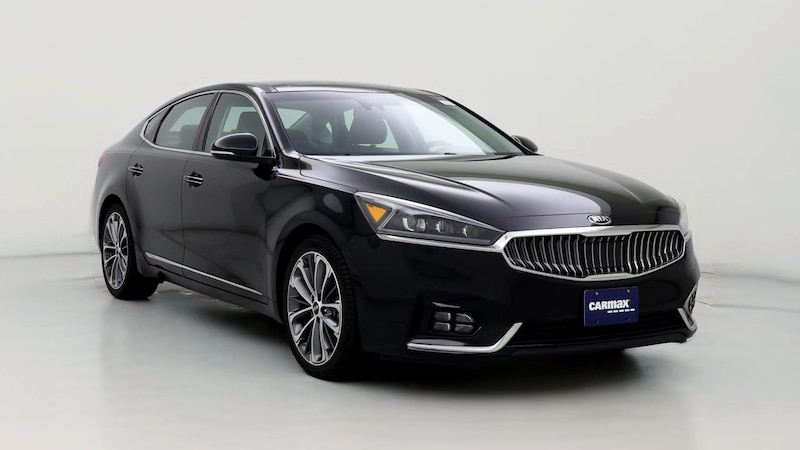 2019 Kia Cadenza Technology Hero Image