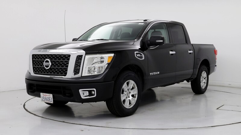 2017 Nissan Titan SV 4