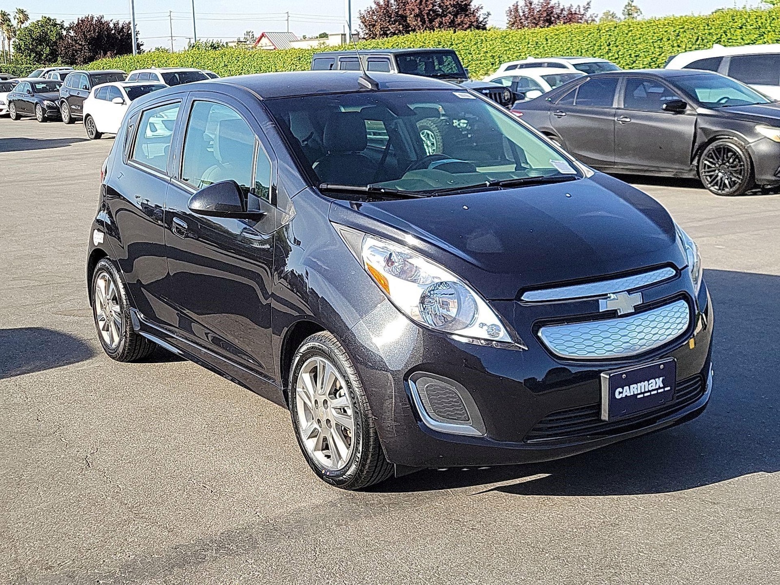 Used 2015 Chevrolet Spark 2LT with VIN KL8CL6S05FC704618 for sale in Kenosha, WI