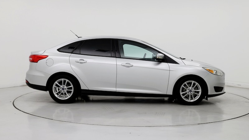 2016 Ford Focus SE 7