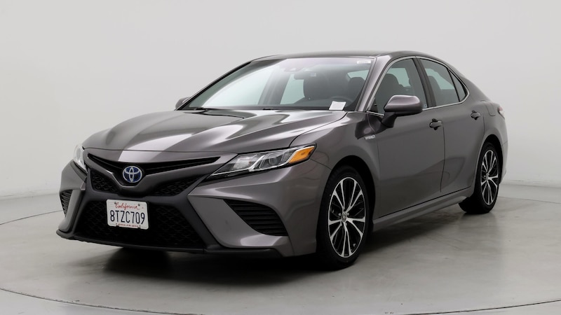 2020 Toyota Camry SE 4