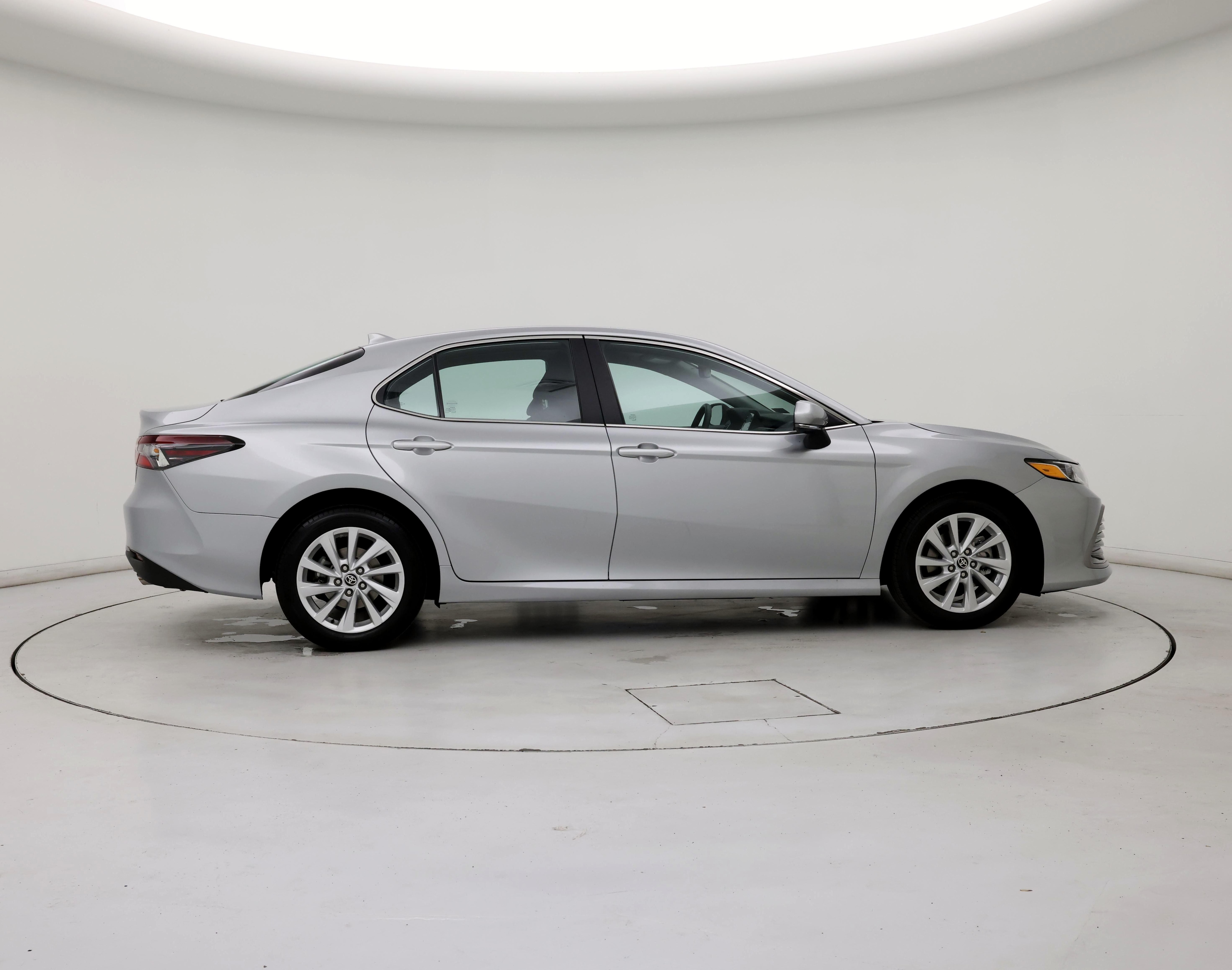 Thumbnail: 2023 Toyota Camry - 7