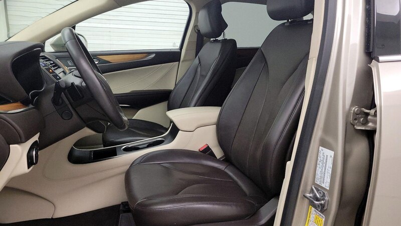 2015 Lincoln MKC  11