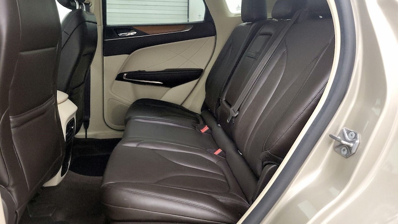 2015 Lincoln MKC  21