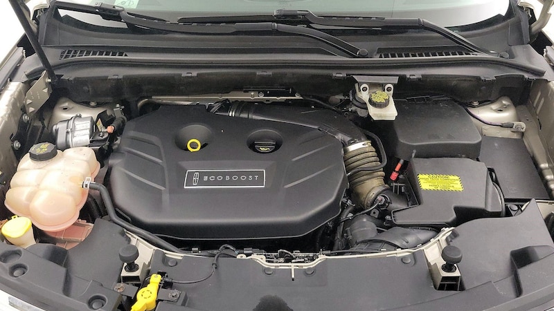 2015 Lincoln MKC  23