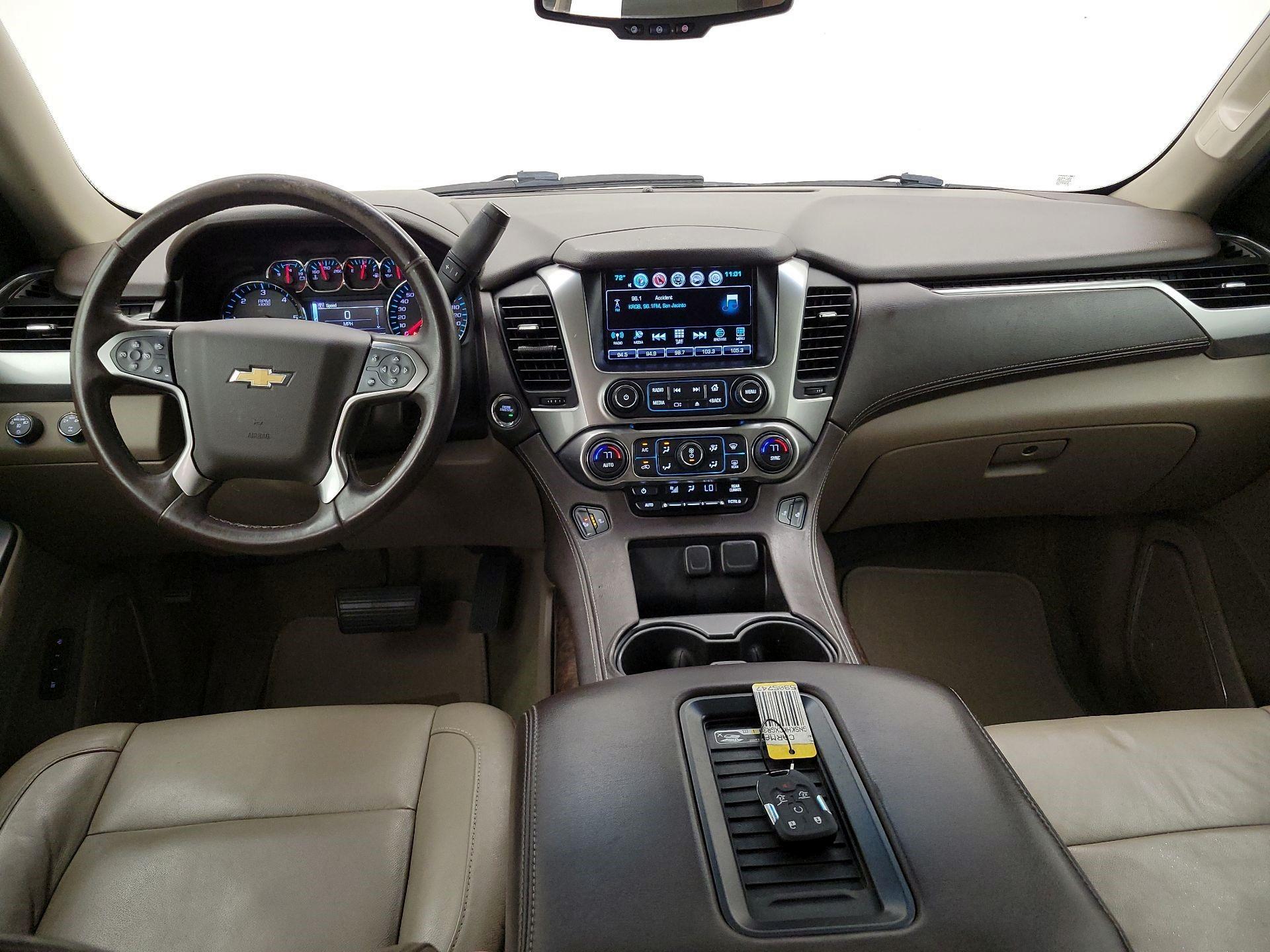Thumbnail: 2016 Chevrolet Suburban - 9