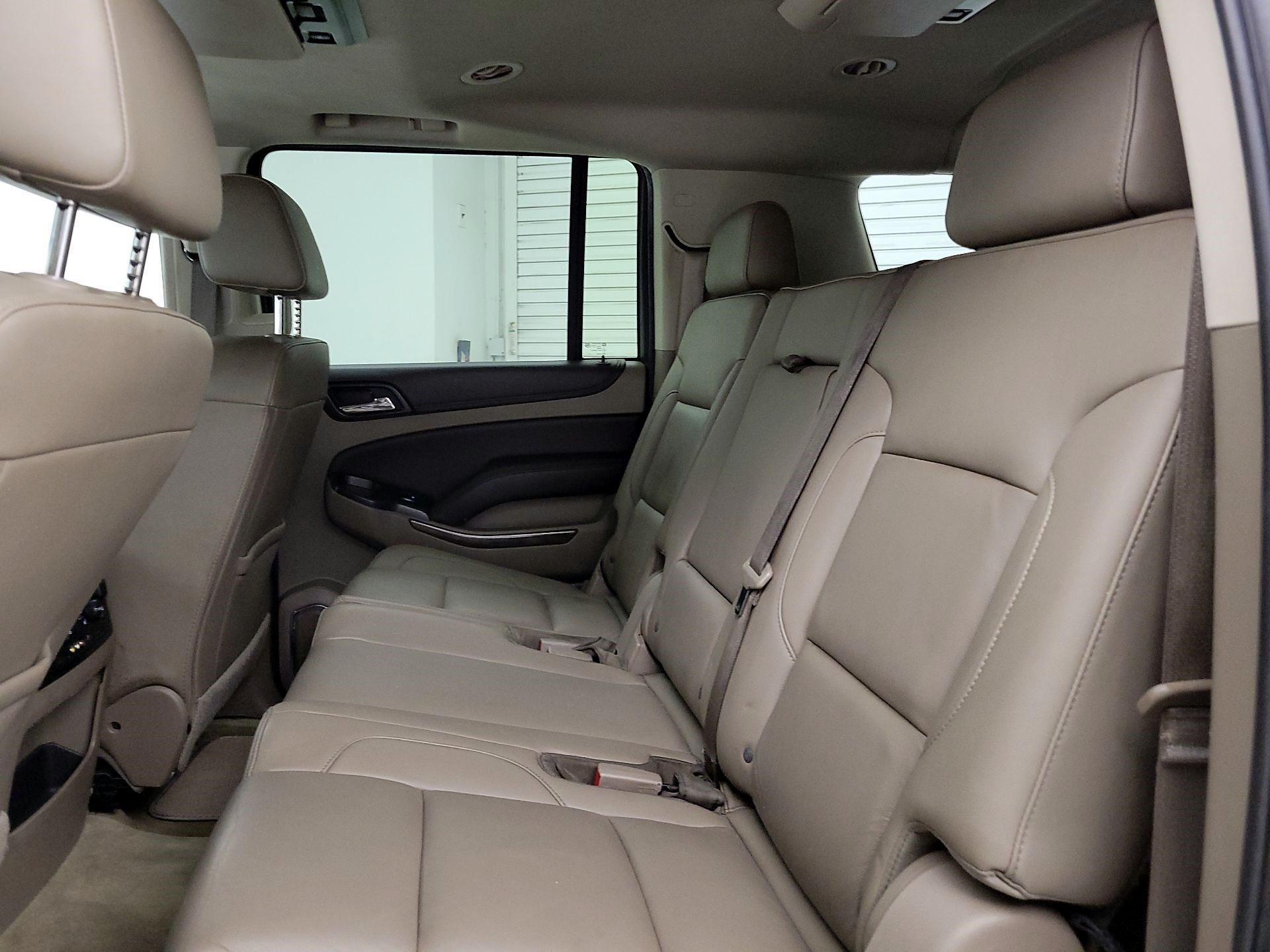 Thumbnail: 2016 Chevrolet Suburban - 20