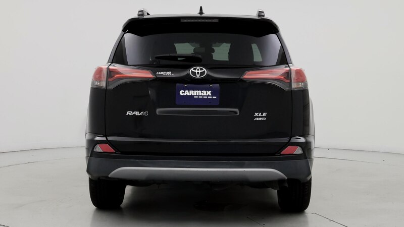 2017 Toyota RAV4 XLE 6