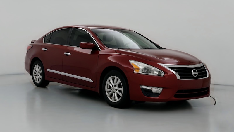 2015 Nissan Altima S Hero Image