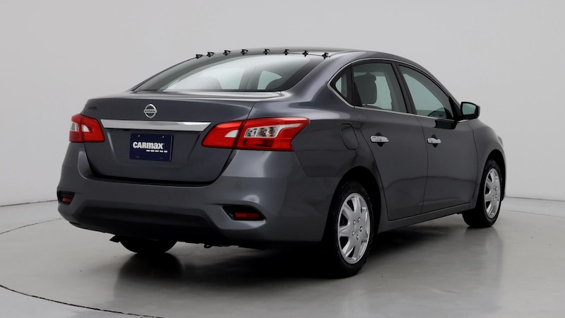 2018 Nissan Sentra S 8