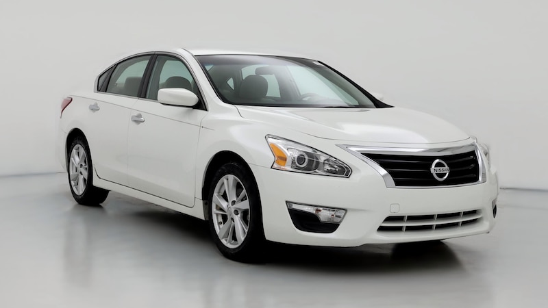 2013 Nissan Altima SV Hero Image