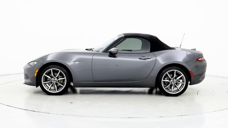 2022 Mazda MX-5 Miata Grand Touring 3