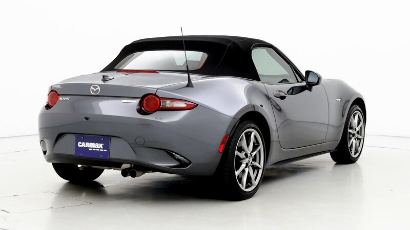 2022 Mazda MX-5 Miata Grand Touring 8