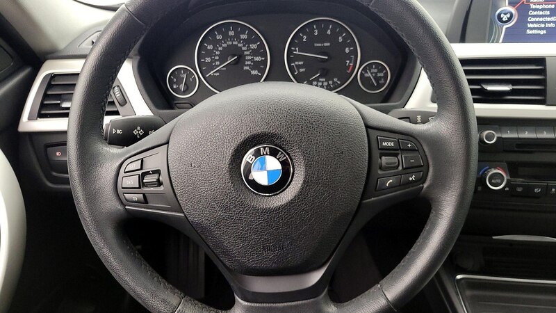 2014 BMW 3 Series 320i 10