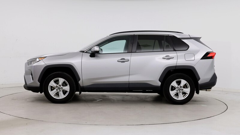 2019 Toyota RAV4 XLE 3