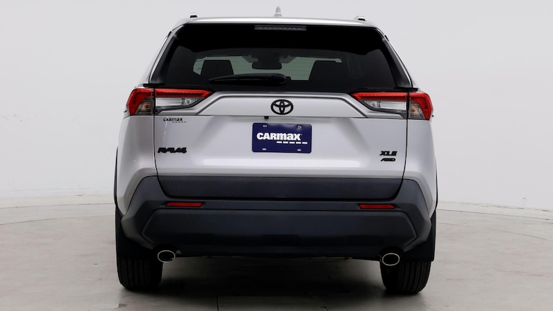 2019 Toyota RAV4 XLE 6