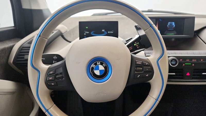 2015 BMW i3 Mega World 10