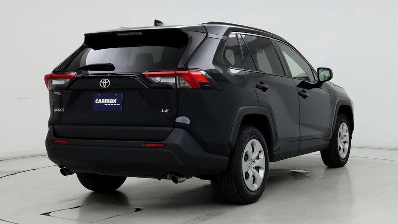 2021 Toyota RAV4 LE 8