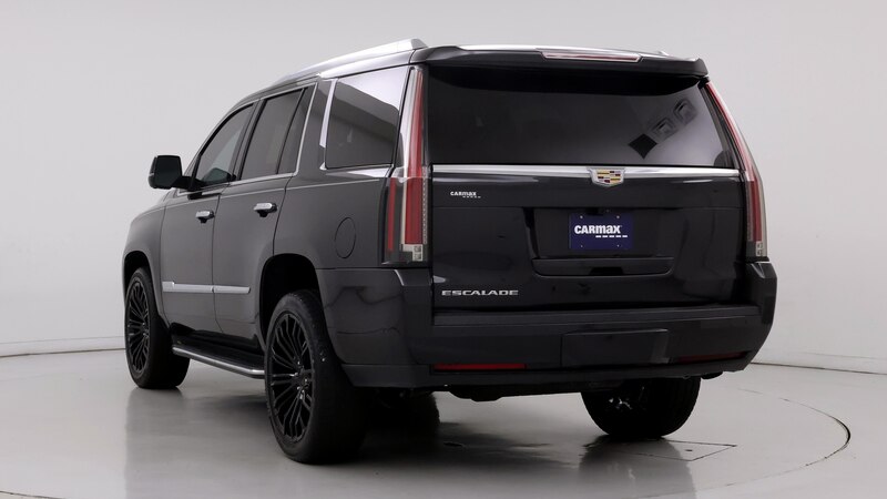 2019 Cadillac Escalade Luxury 2