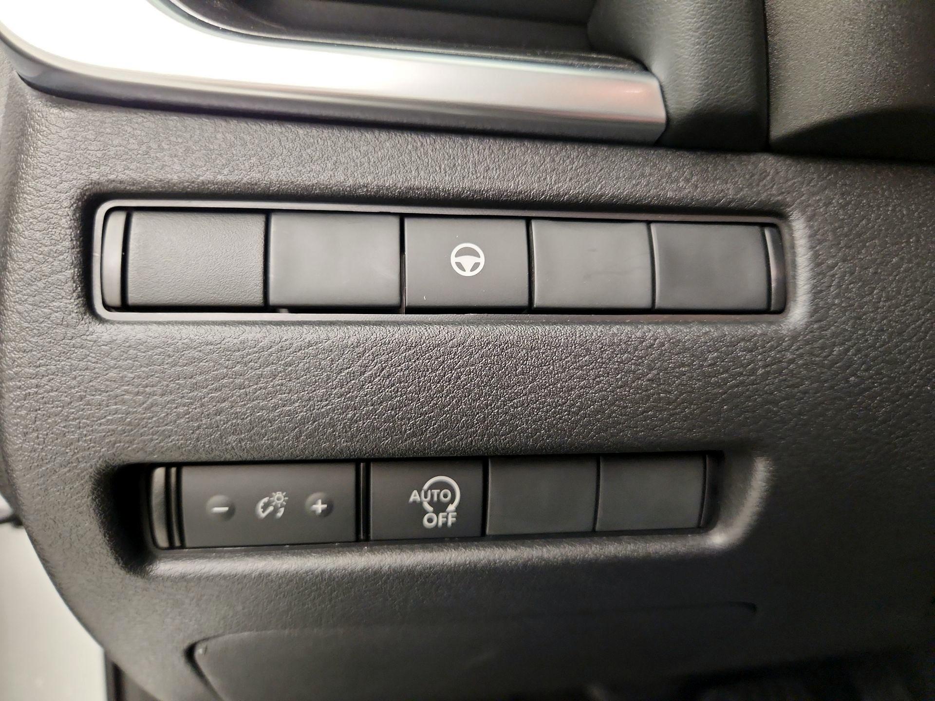 Thumbnail: 2023 Nissan Rogue - 13