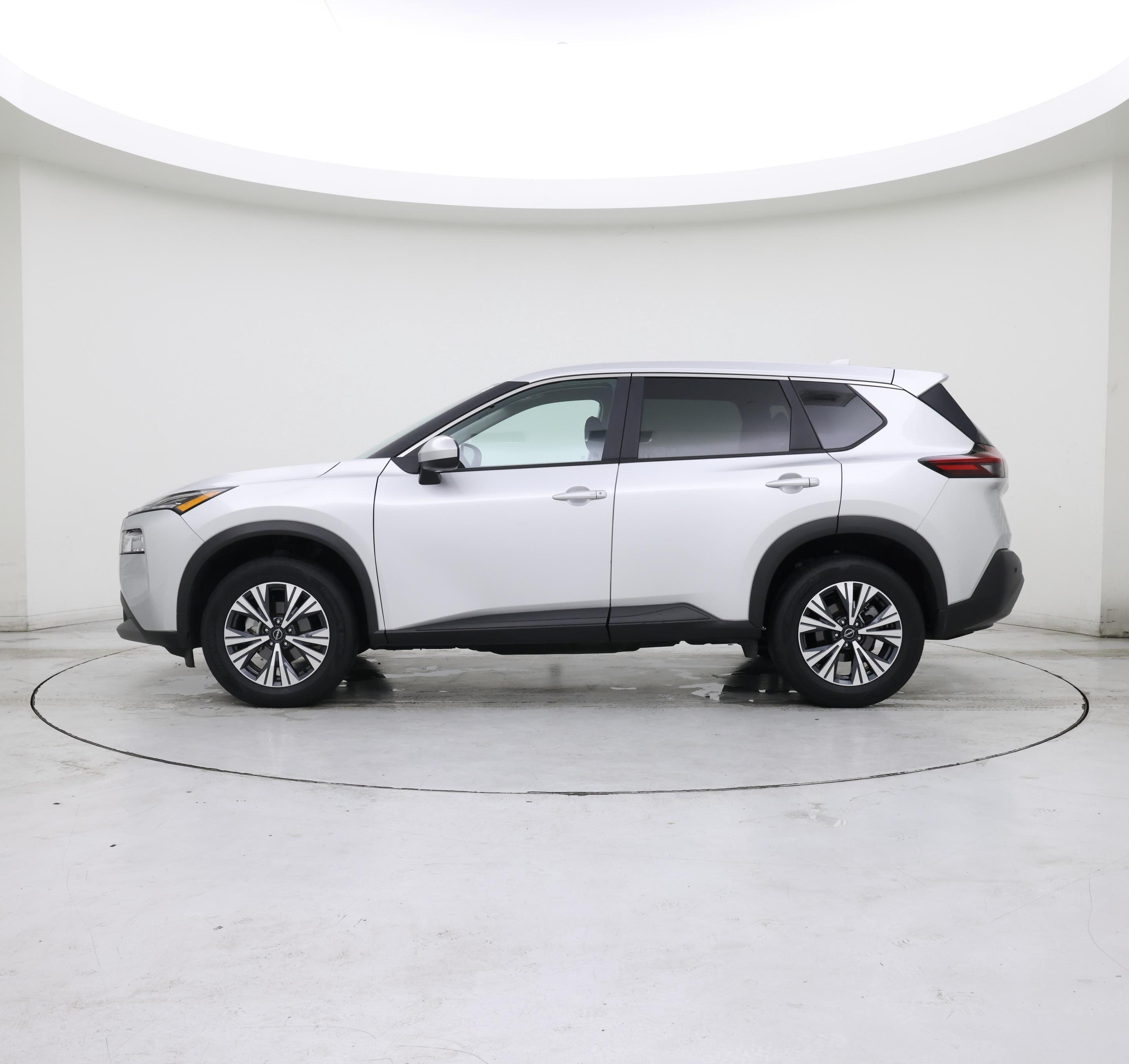 Thumbnail: 2023 Nissan Rogue - 3