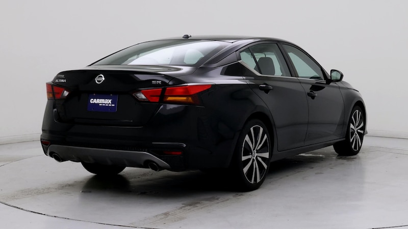 2019 Nissan Altima SR 8