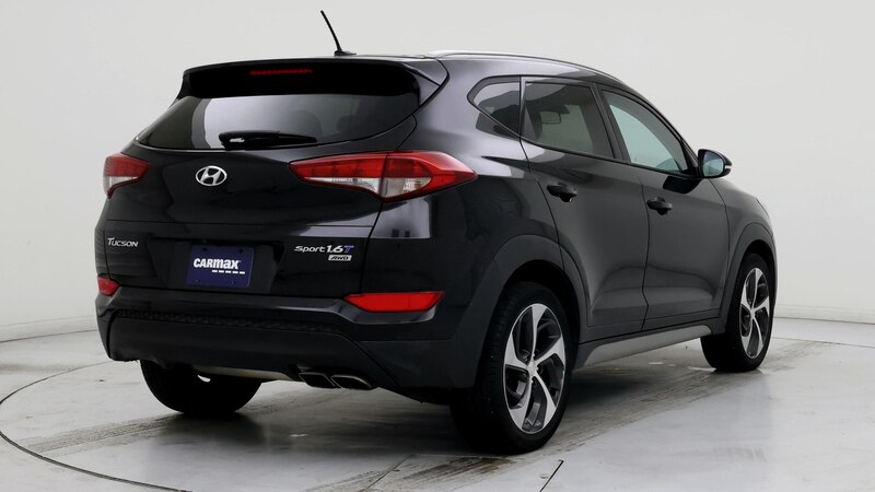 2017 Hyundai Tucson Sport 8