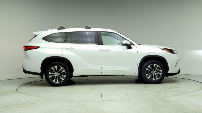 2022 Toyota Highlander XLE 7