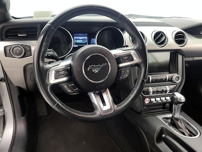 Steering Wheel & Instrument Cluster (On)