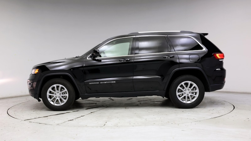 2021 Jeep Grand Cherokee Laredo 3