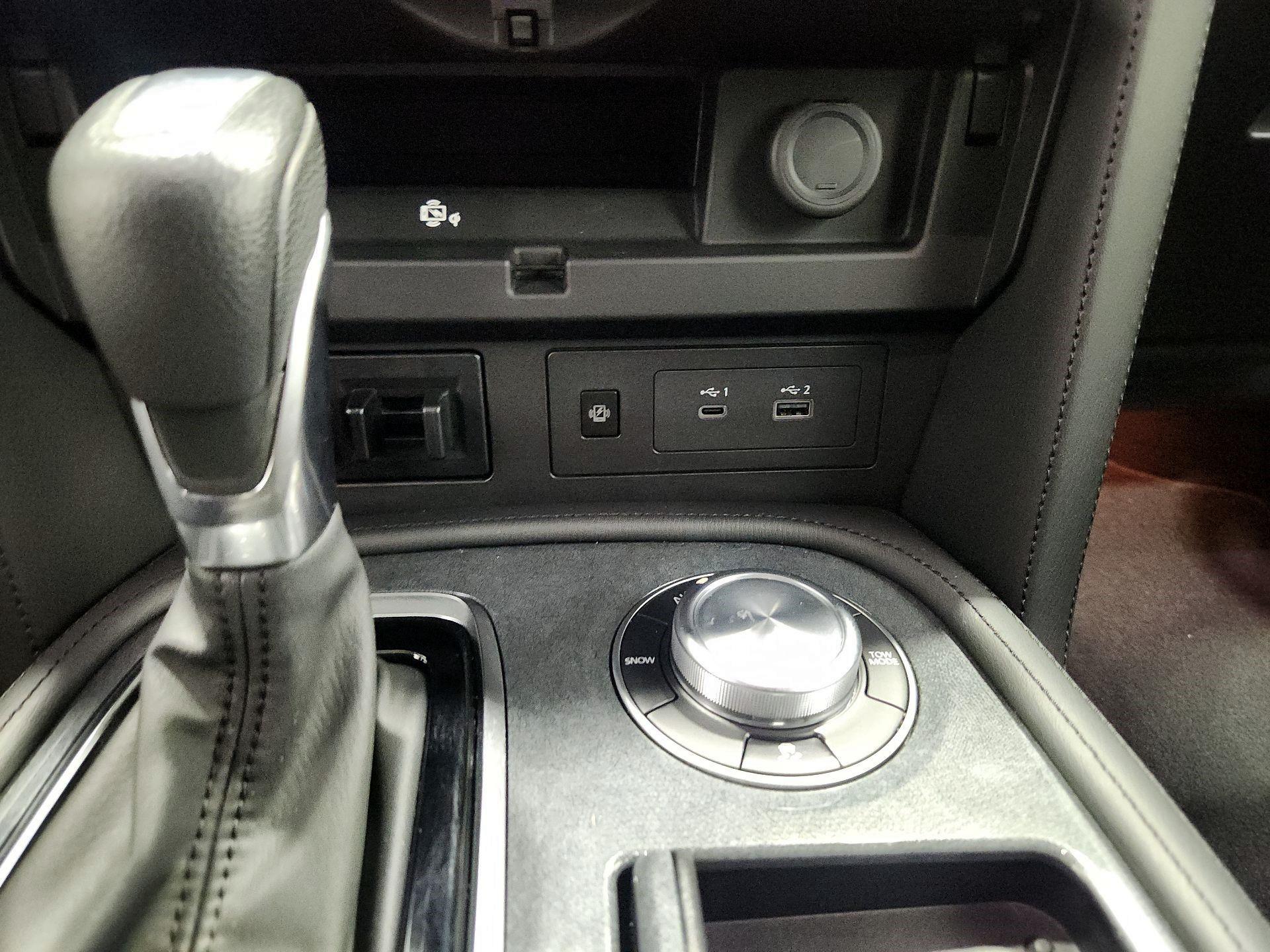 Thumbnail: 2023 Nissan Armada - 19