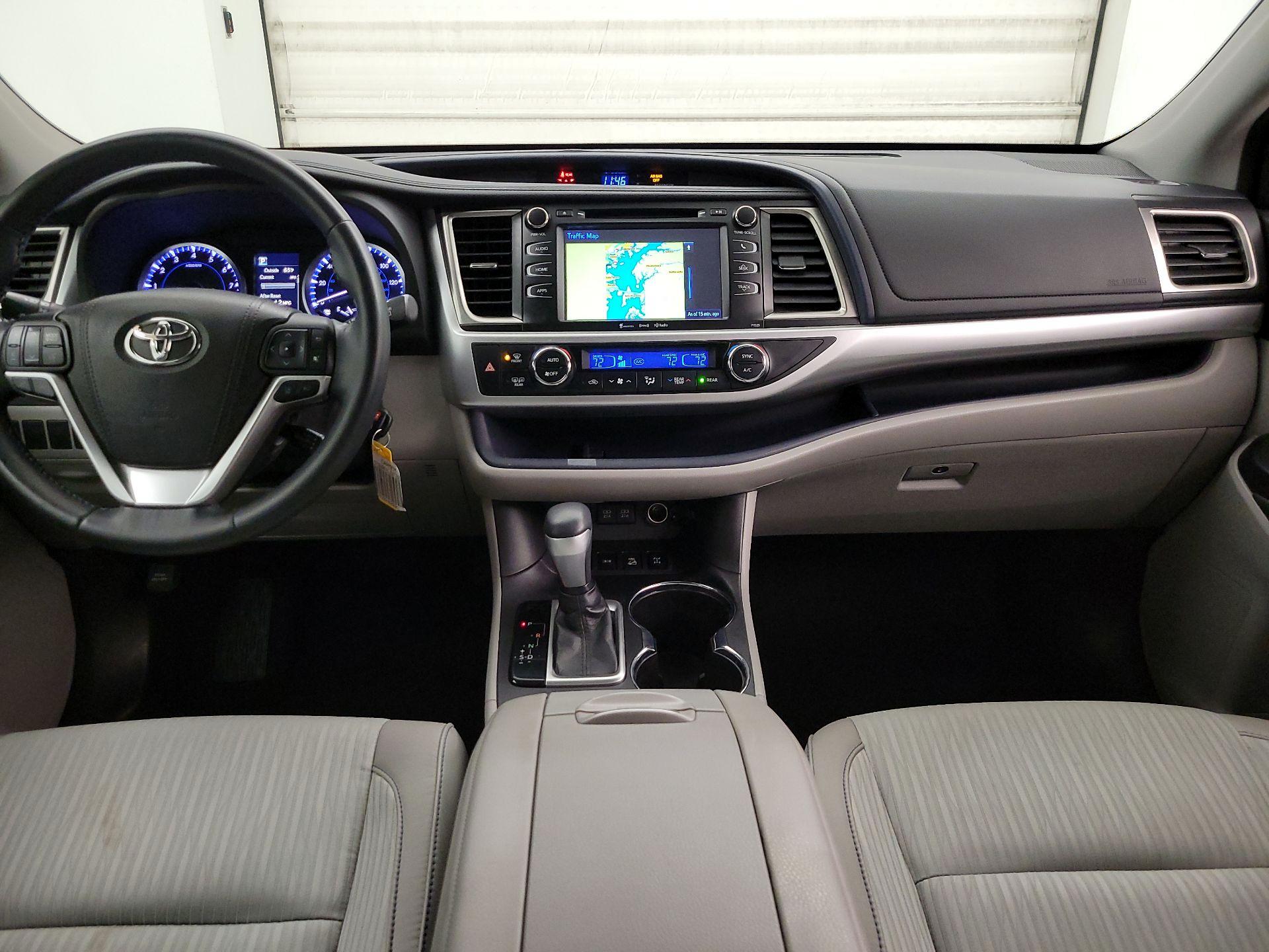 Thumbnail: 2018 Toyota Highlander - 9