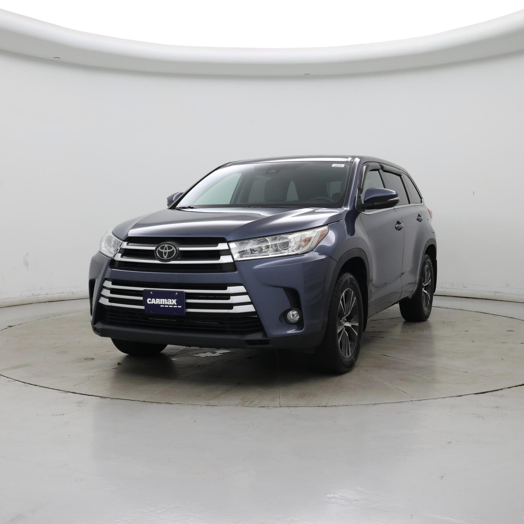 Thumbnail: 2018 Toyota Highlander - 4