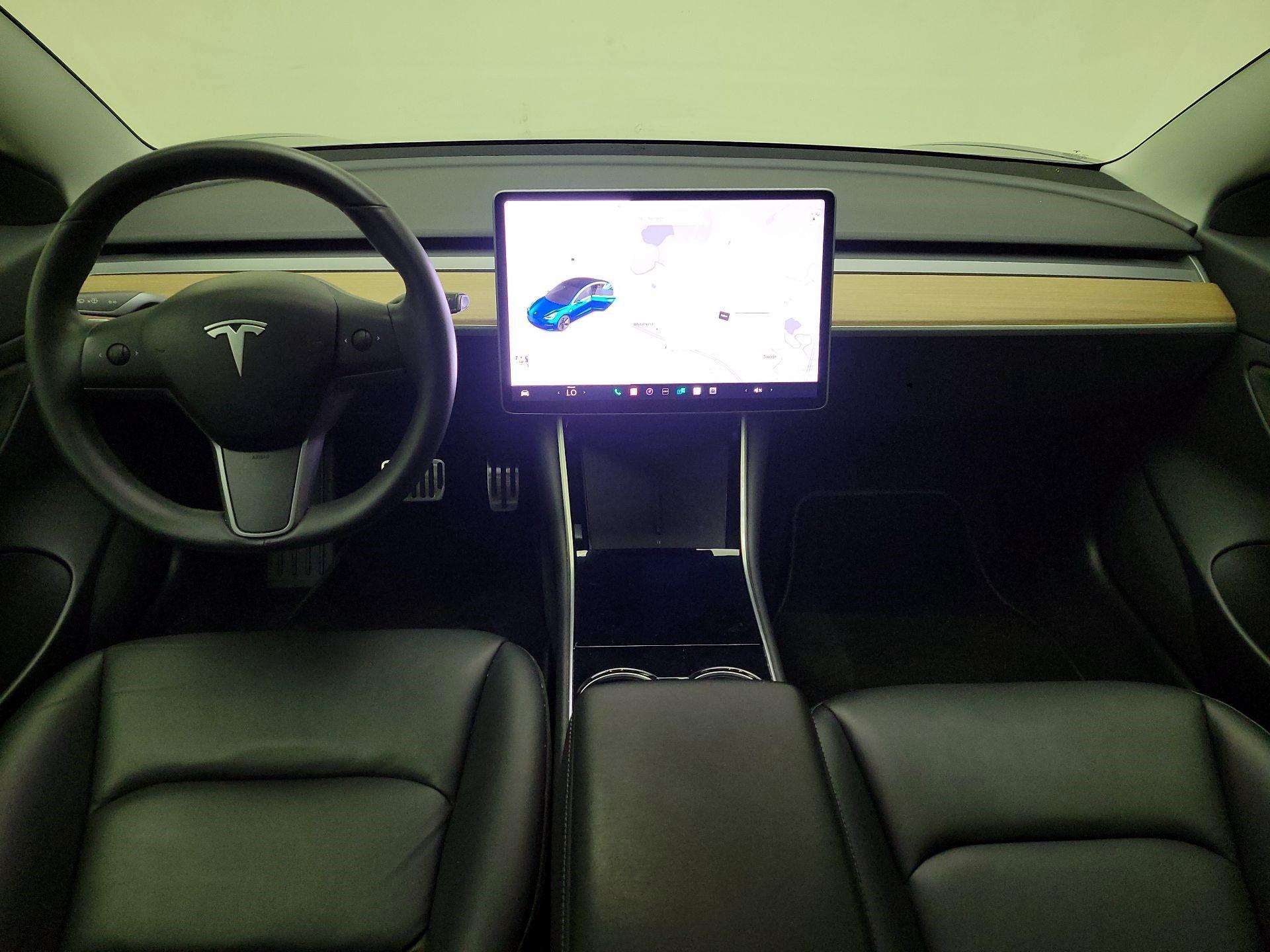 Thumbnail: 2019 Tesla Model 3 - 9