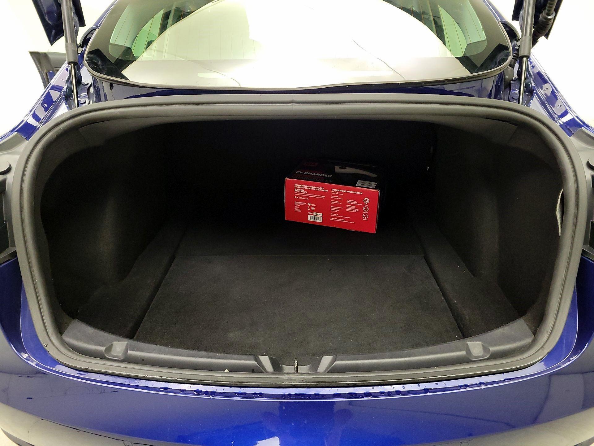 Thumbnail: 2019 Tesla Model 3 - 20