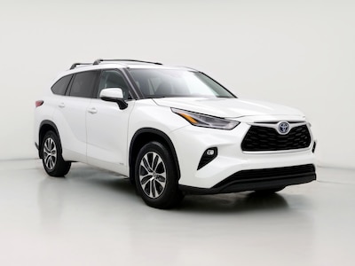 2022 Toyota Highlander XLE -
                Waterbury, CT