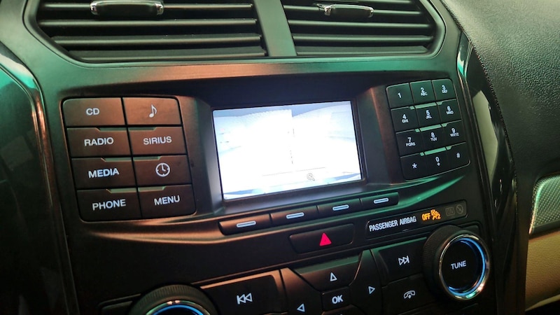 2017 Ford Explorer  14
