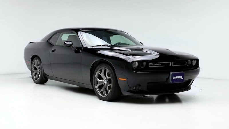 2015 Dodge Challenger SXT Hero Image