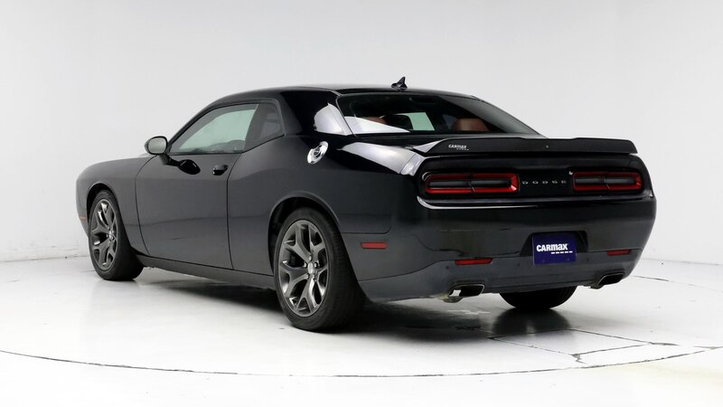 2015 Dodge Challenger SXT 2