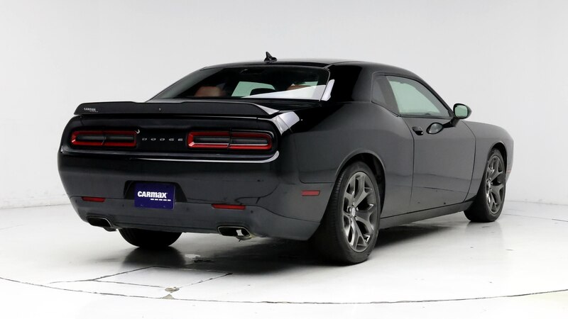 2015 Dodge Challenger SXT 8