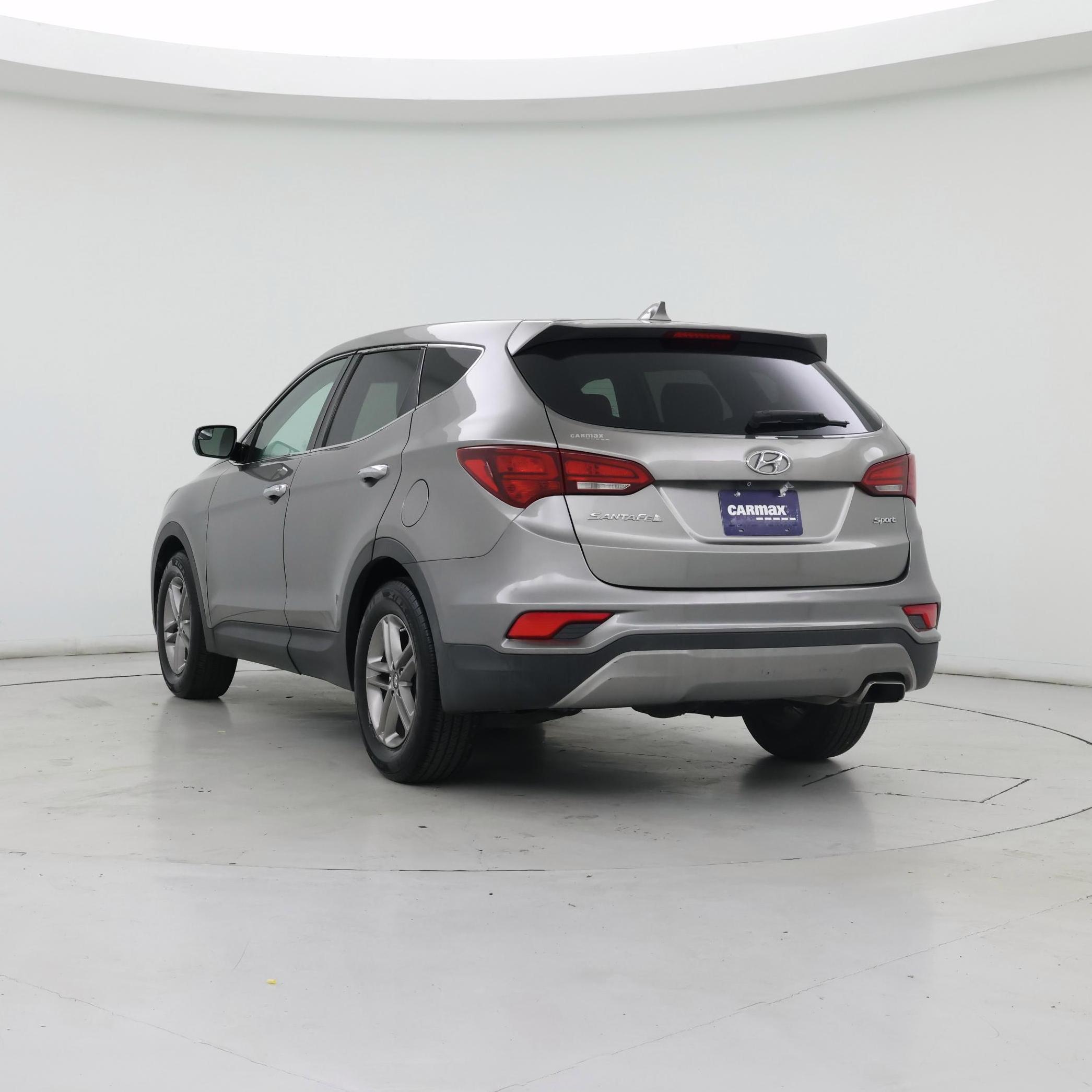 Thumbnail: 2017 Hyundai Santa Fe - 2