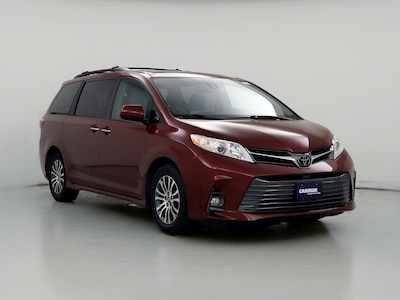 2019 Toyota Sienna XLE -
                Dallas, TX