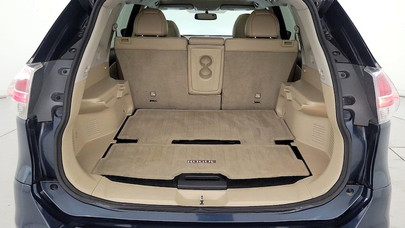 2016 Nissan Rogue SL 22