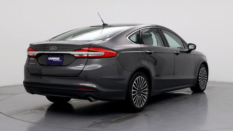 2018 Ford Fusion SE 8