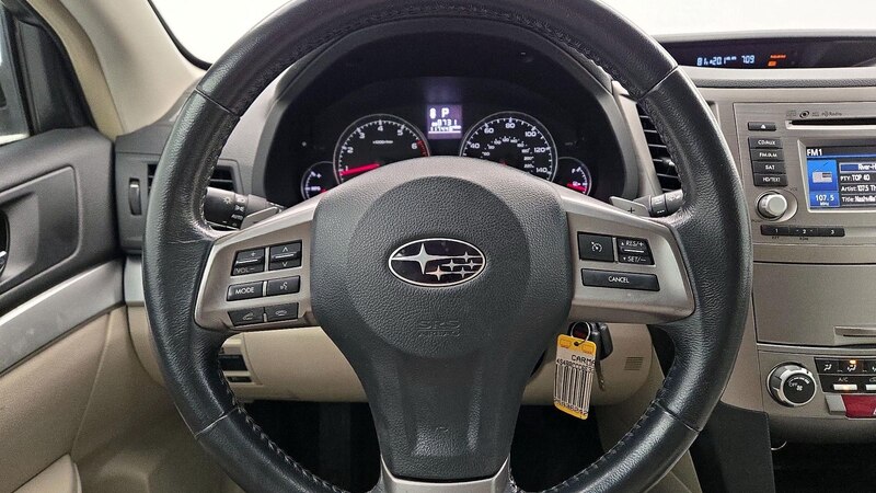 2014 Subaru Outback Premium 10