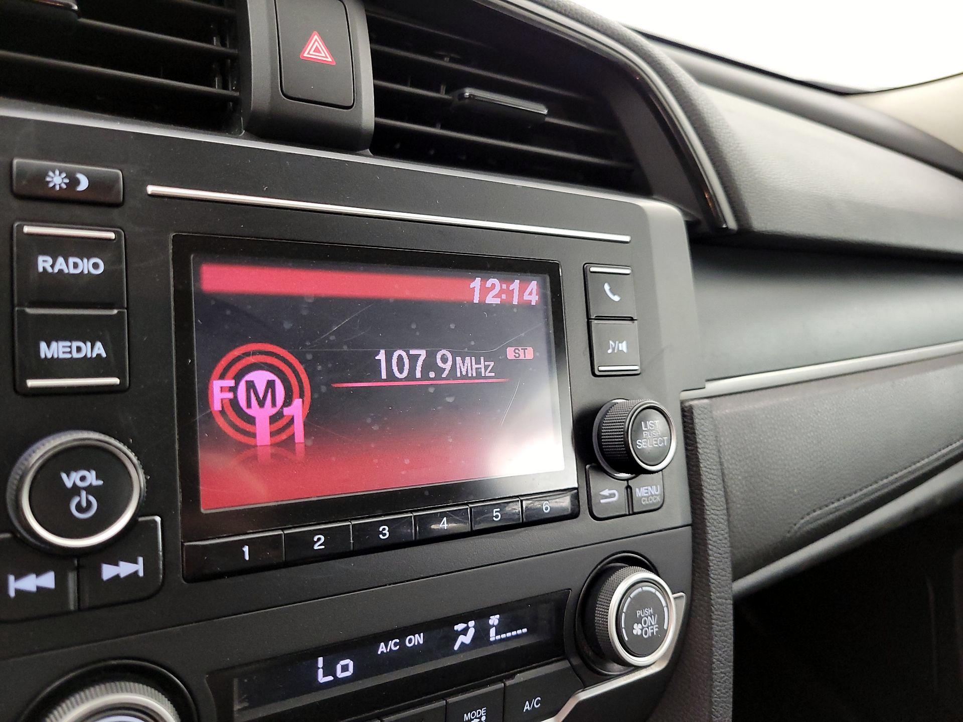 Thumbnail: 2018 Honda Civic - 15