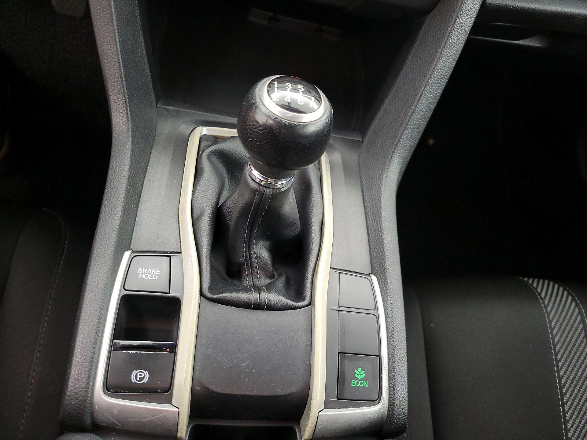 Thumbnail: 2018 Honda Civic - 17