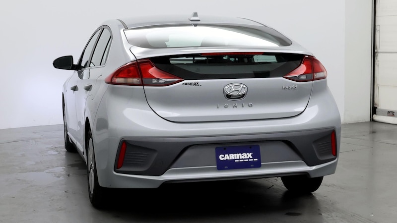 2020 Hyundai Ioniq SE 6