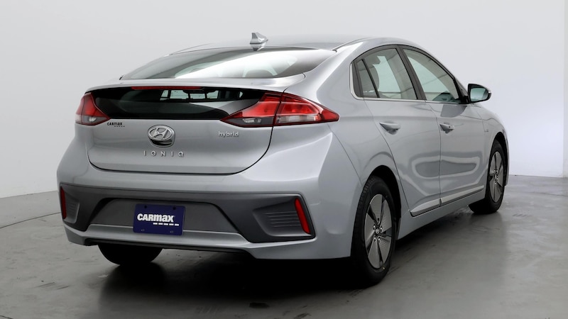 2020 Hyundai Ioniq SE 8